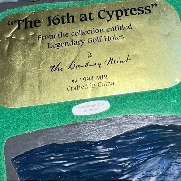 The Danbury Mint 1995 Legendary Golf Holes The 16th at Cypress-‎ EUC - Picture 4 of 4